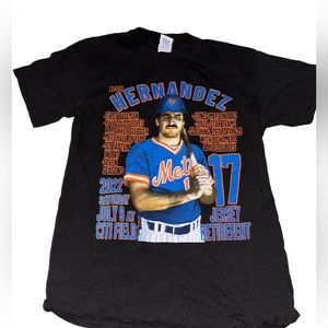 Keith  Hernandez award ceremony retirement